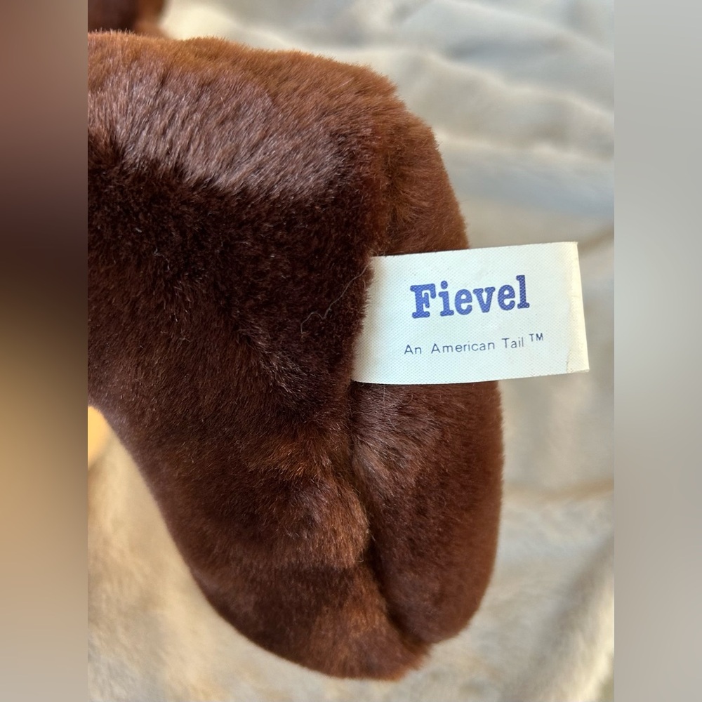 Fievel NWT vintage 1986 plush ("An American Tail") - Picture 5 of 8